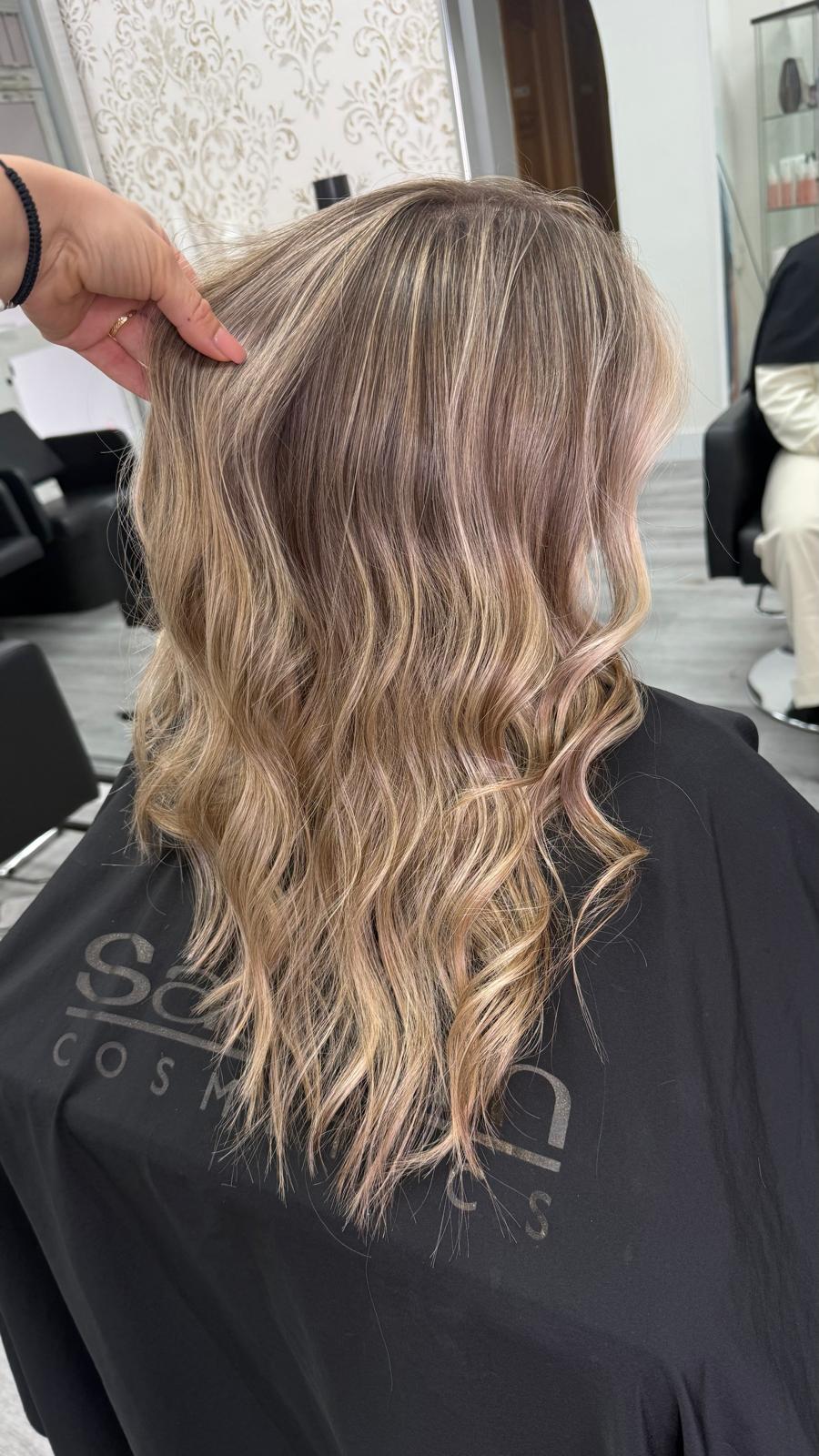 Balayage rubio — Alexys Style